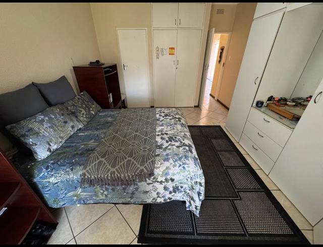 2 BEDROOM TOWNHOUSE FOR SALE IN EDLEEN
